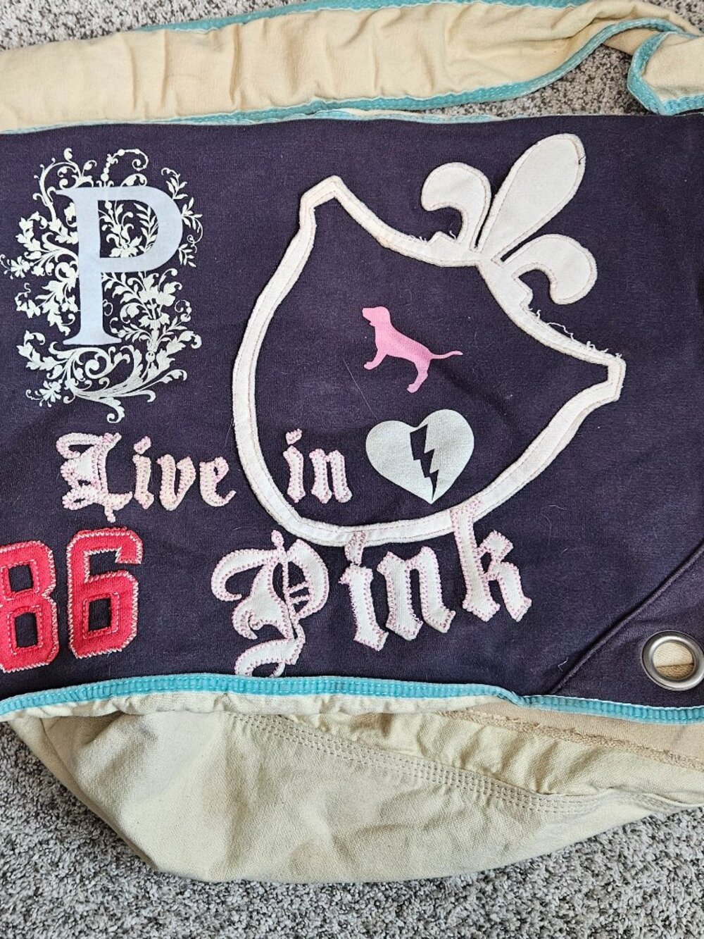 VICTORIA SECRET Y2K "LIVE IN 86", VINTAGE WEEKENDER BAG {#825-1}
